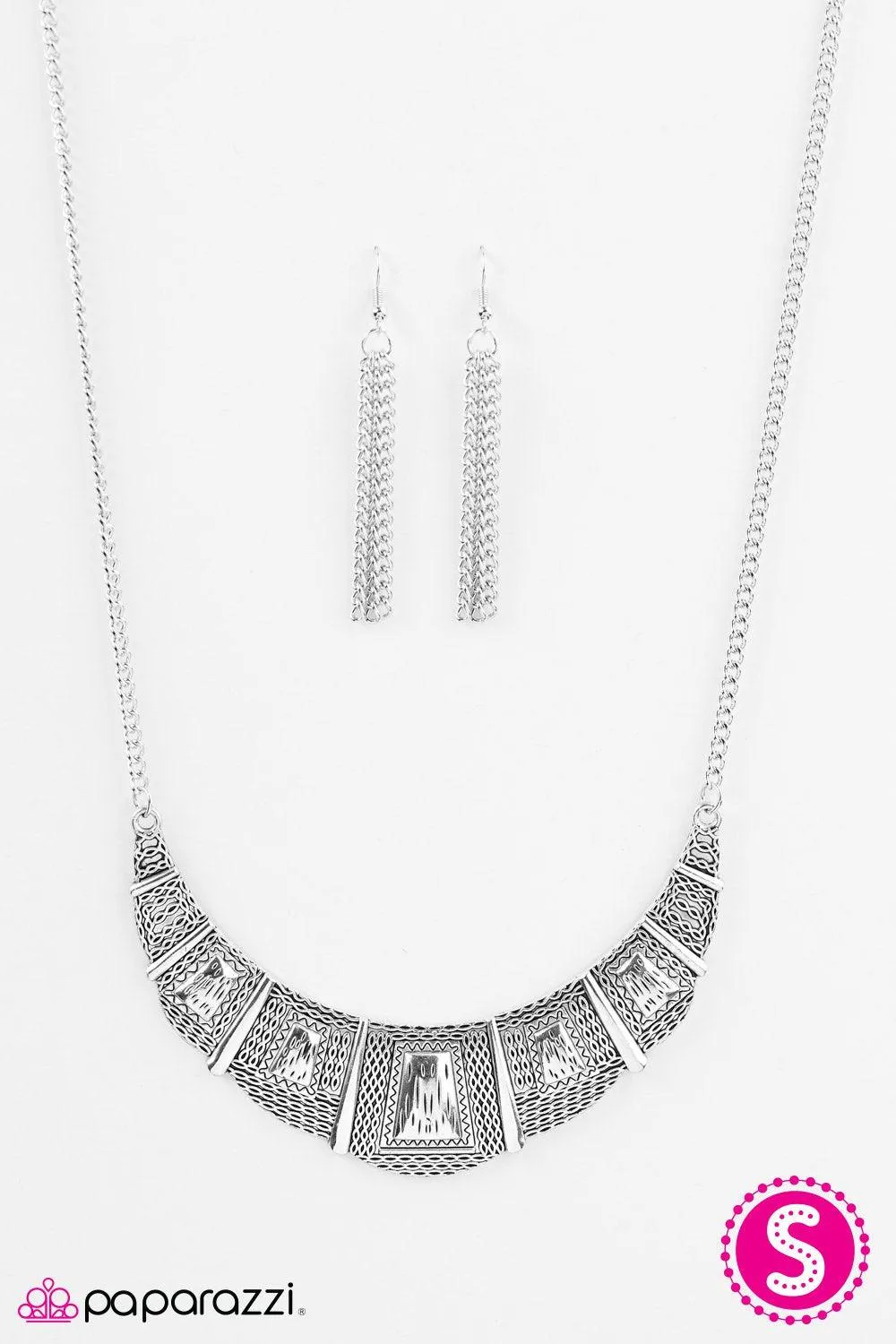 Adventure Queen Silver Necklace - Paparazzi Accessories